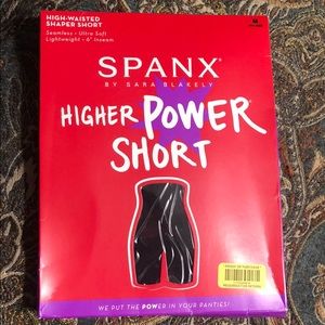 SPANX Higher Power Short M